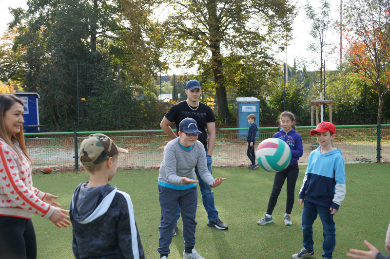 Ball spielen in freien